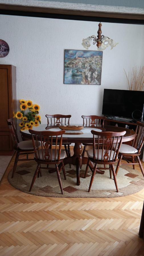 Apartman Ana Novi Vinodolski Eksteriør bilde