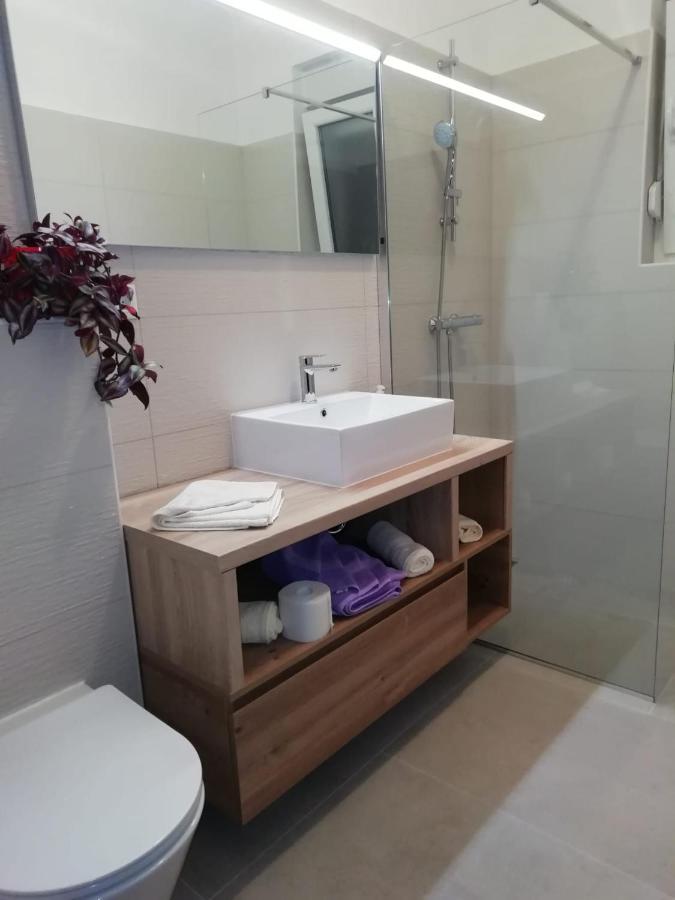 Apartman Ana Novi Vinodolski Eksteriør bilde